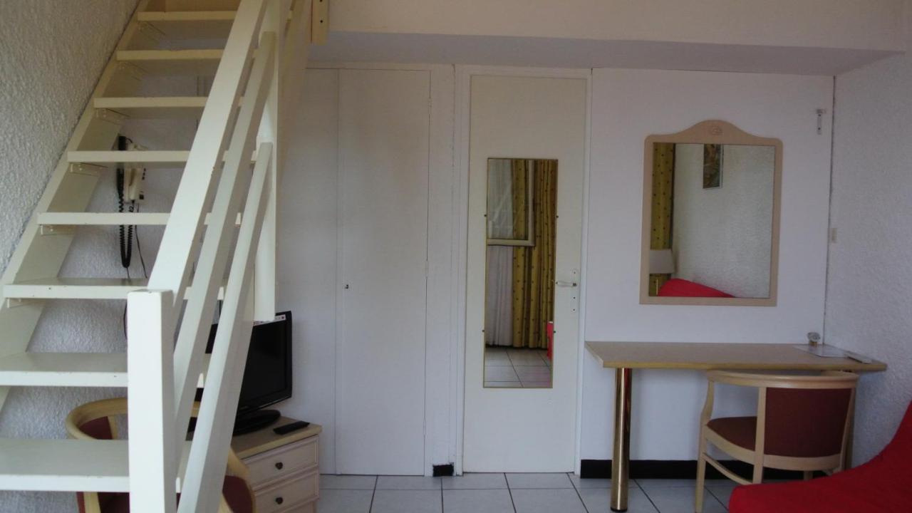 Hotel Residence San Pieru Tarcu Buitenkant foto